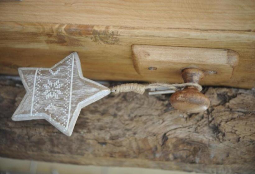 Bed and Breakfast La Bergerie Du Château De Pommeuse