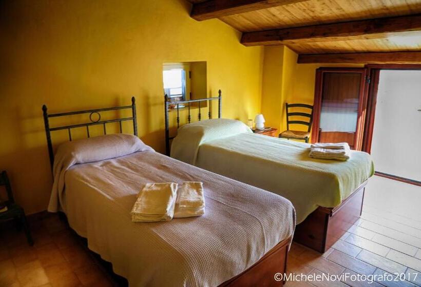 مبيت وإفطار La Casa Di Ivana