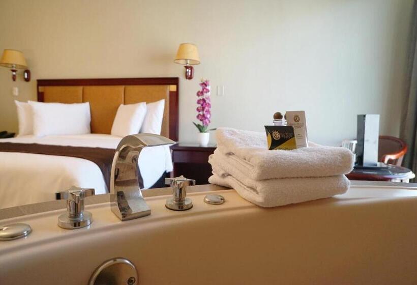 Gran Mundo Hotel & Suites