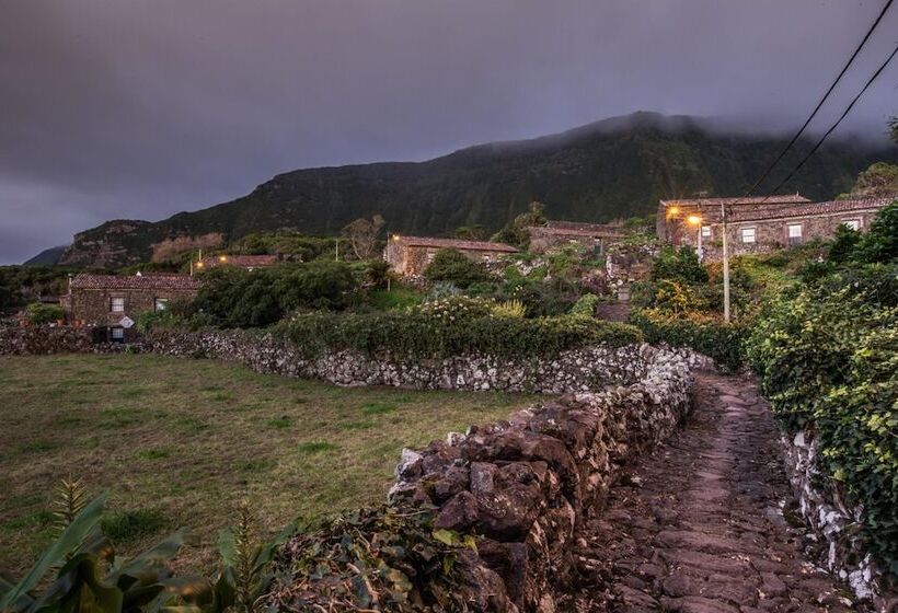 ホテル Aldeia Da Cuada