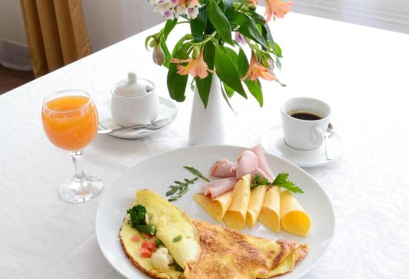 فندق Argo Premium