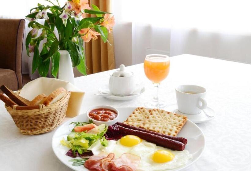 فندق Argo Premium