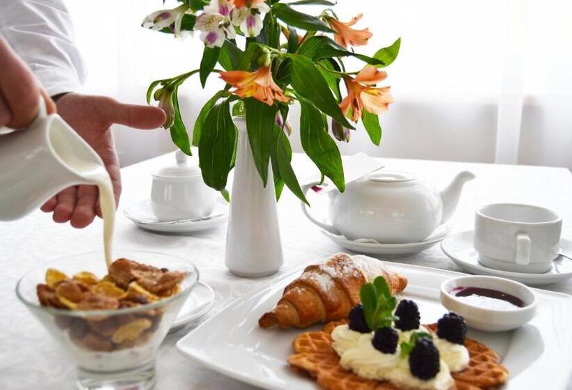 فندق Argo Premium