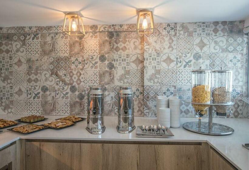 호텔 Bohemian Gardens