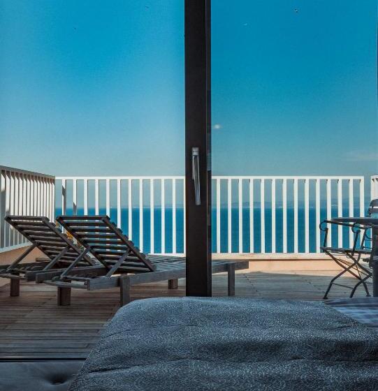 هتل Cliff Belvedere