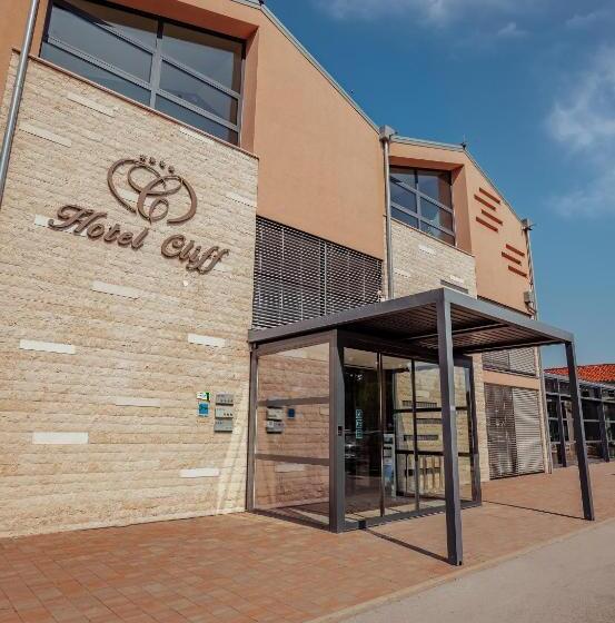 هتل Cliff Belvedere