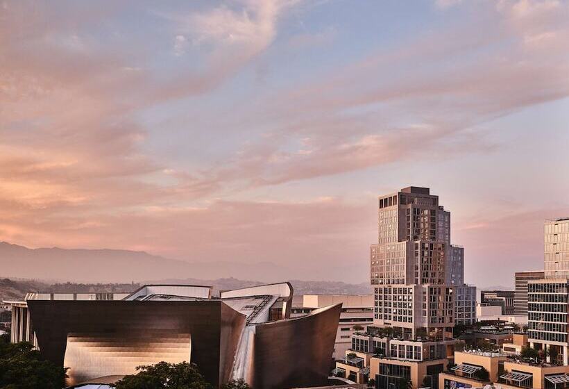 فندق Conrad Los Angeles