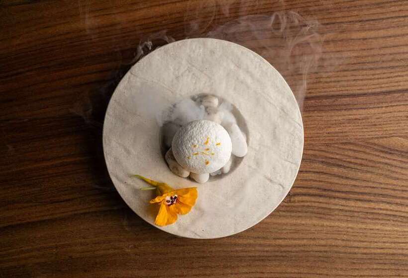 فندق Conrad Los Angeles