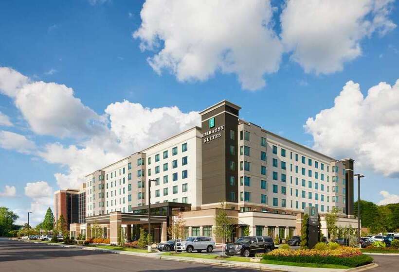 فندق Embassy Suites By Hilton Atlanta Airport North