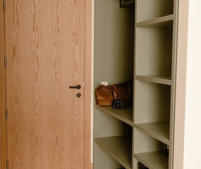 هتل Estepona Plaza