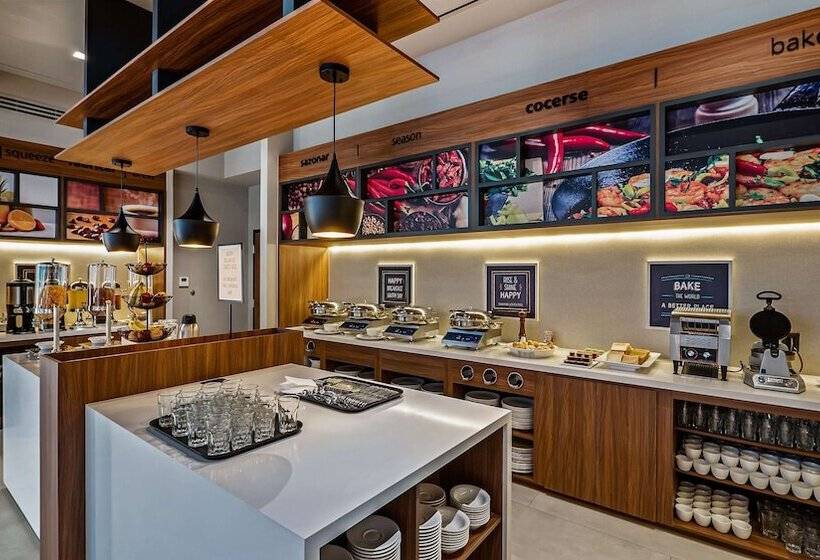 호텔 Hampton Inn By Hilton Nuevo Vallarta