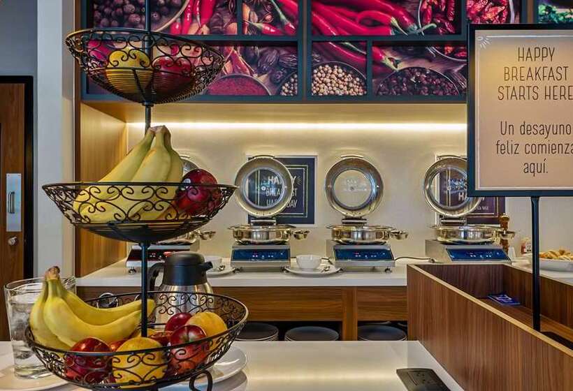 호텔 Hampton Inn By Hilton Nuevo Vallarta