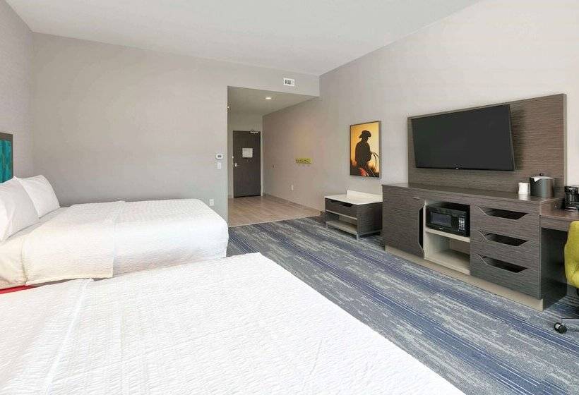 Отель Hampton Inn & Suites Dalhart