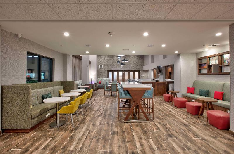 Отель Hampton Inn & Suites Dalhart