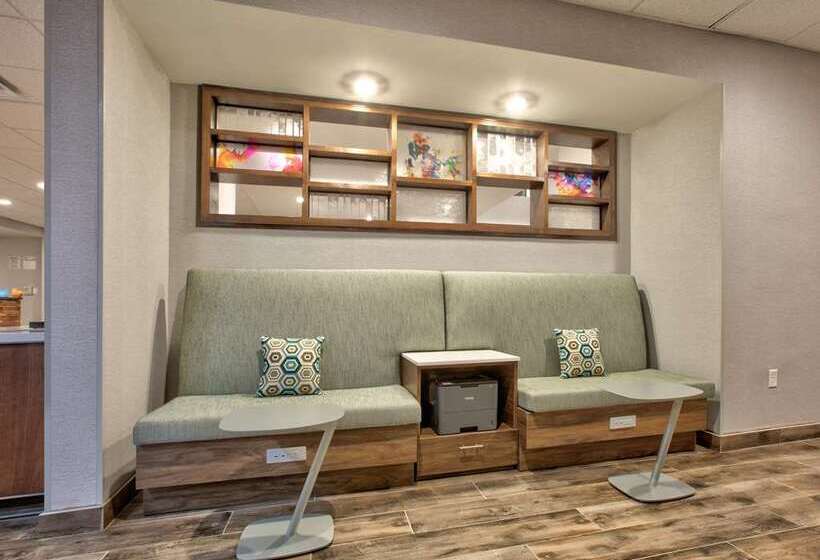 Отель Hampton Inn & Suites Dalhart