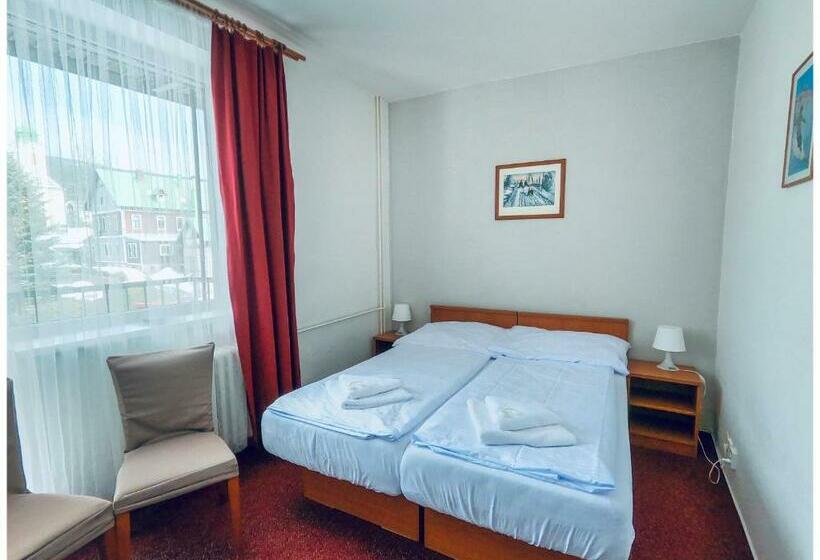 فندق Harrachov Inn