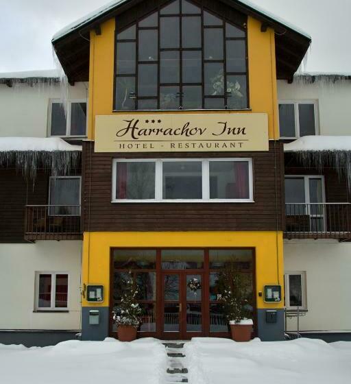 ホテル Harrachov Inn