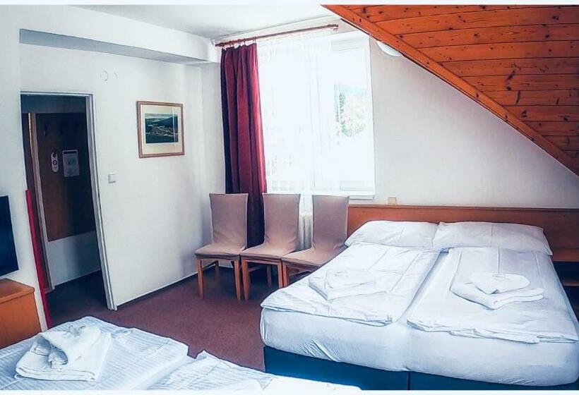 فندق Harrachov Inn
