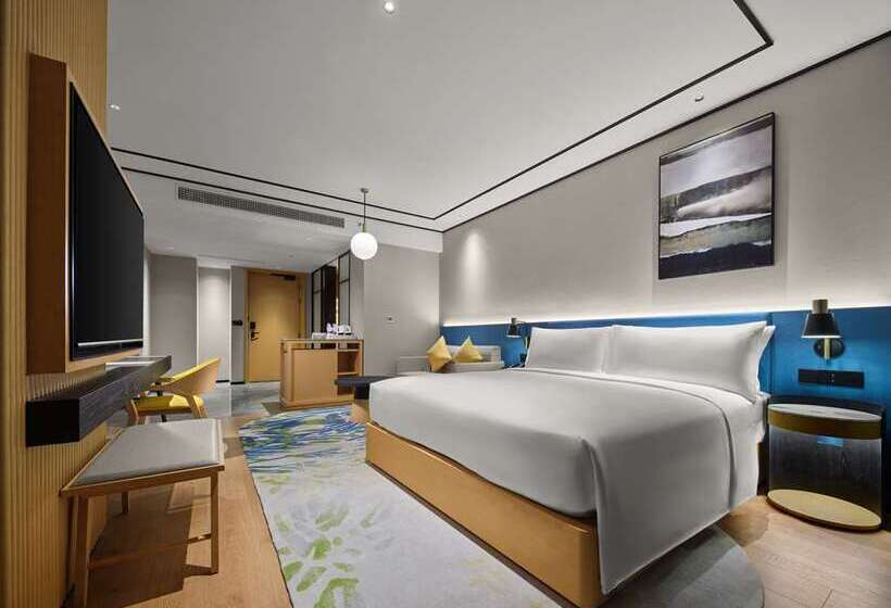 Отель Hilton Garden Inn Huzhou Anji Phoenix Mountain