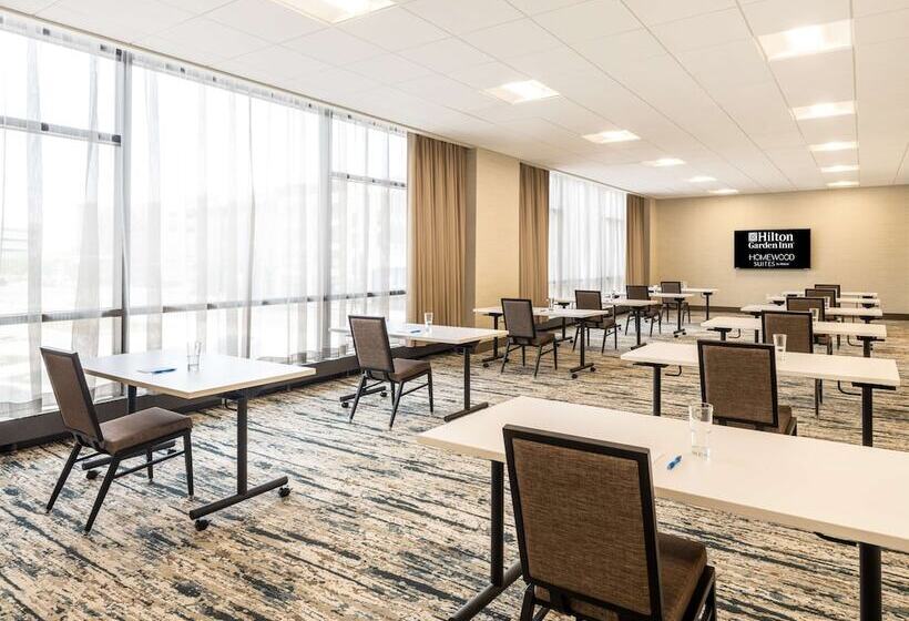 בית מלון כפרי Homewood Suites By Hilton Toledo Downtown