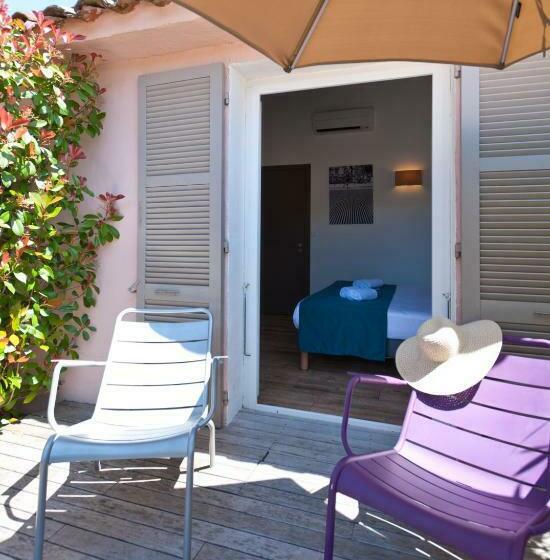 فندق Marina Di Santa Giulia