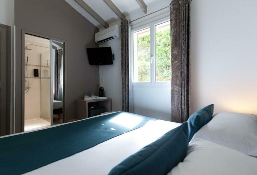 فندق Marina Di Santa Giulia