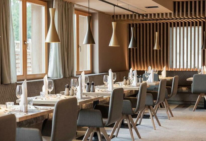 בית מלון כפרי Kristall   Adults Only