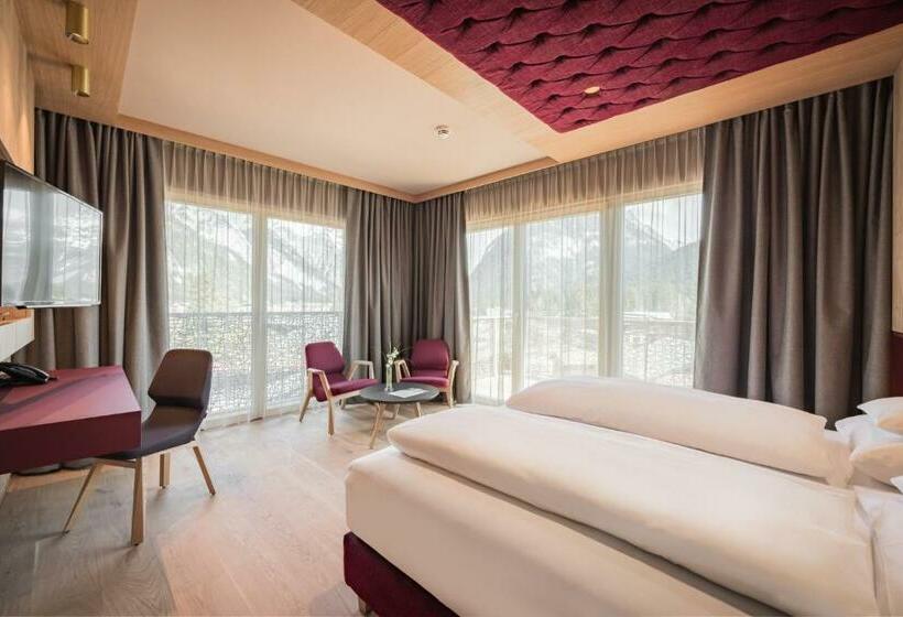 בית מלון כפרי Kristall   Adults Only