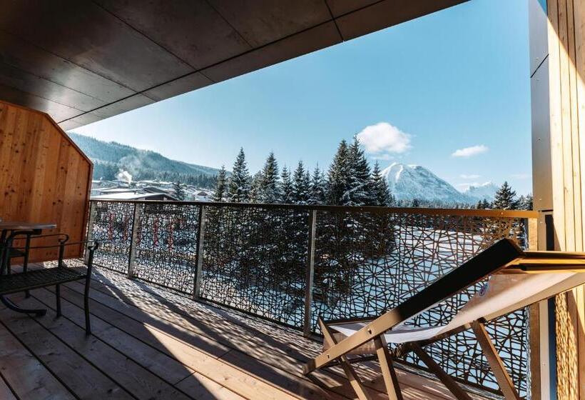 בית מלון כפרי Kristall   Adults Only