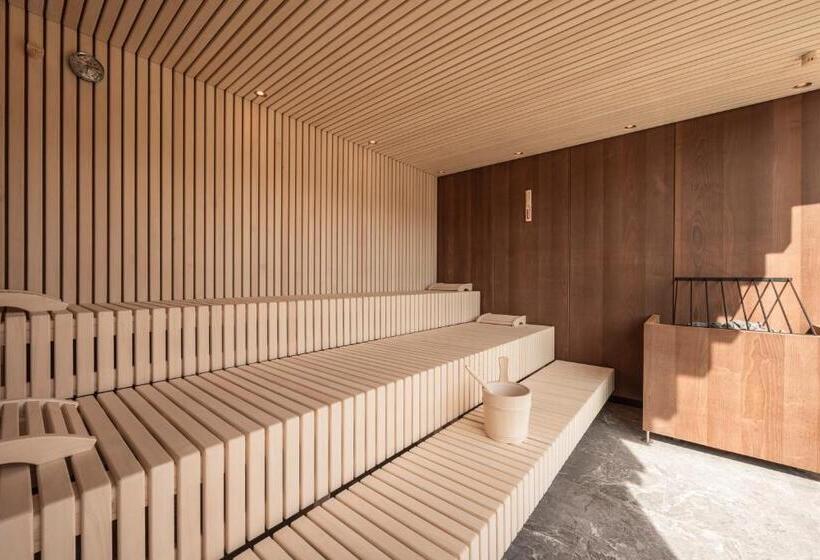 בית מלון כפרי Kristall   Adults Only