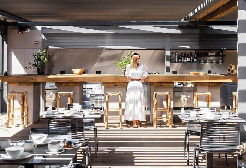 Pilot Amphora Boutique Hotel Adults Only