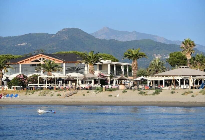 Отель & Restaurant San Pellegrino