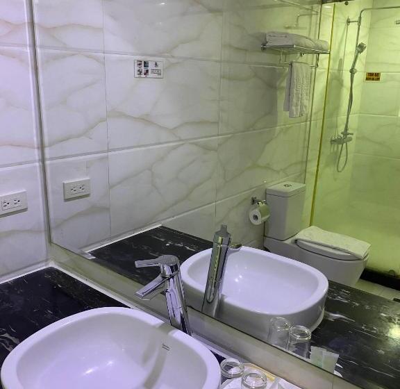 בית מלון כפרי Sun Star Grand