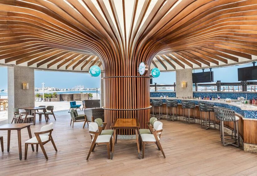 هتل Taj Exotica Resort & Spa, The Palm, Dubai