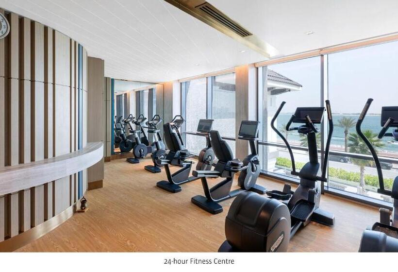 هتل Taj Exotica Resort & Spa, The Palm, Dubai