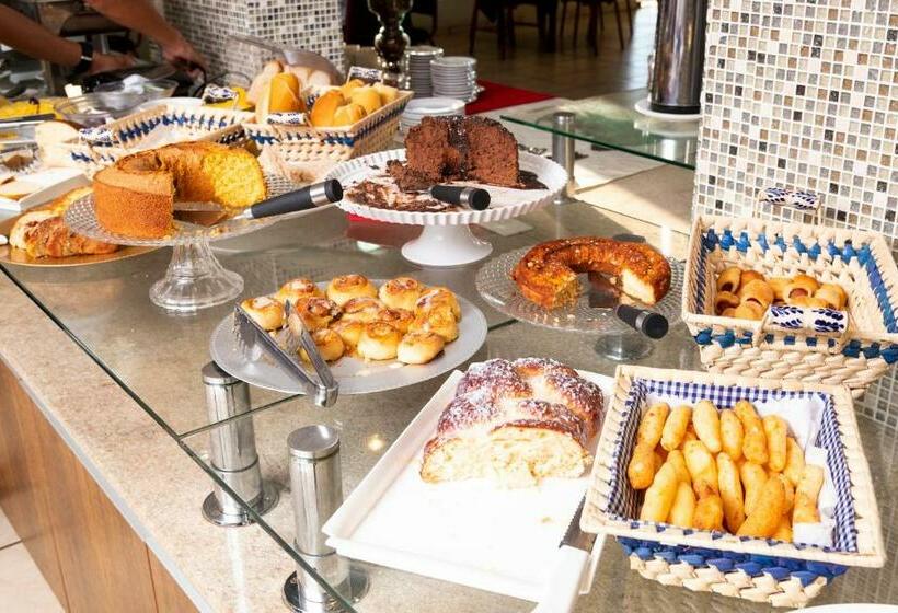 酒店 Victoria Plaza