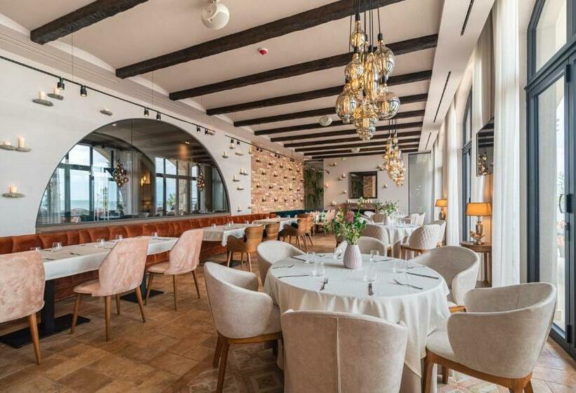 Villa Chinka By Astor Garden Hotel   Adults Only