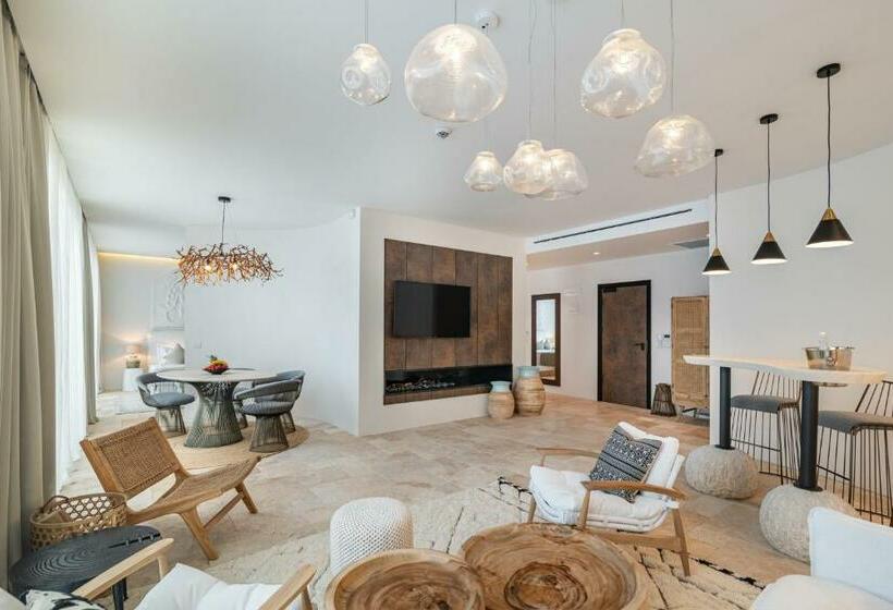 Villa Chinka By Astor Garden Hotel   Adults Only