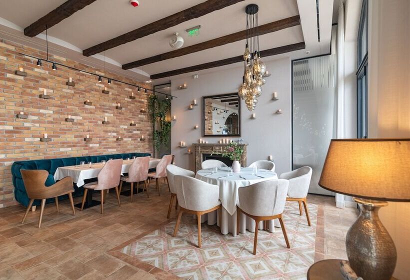 Villa Chinka By Astor Garden Hotel   Adults Only