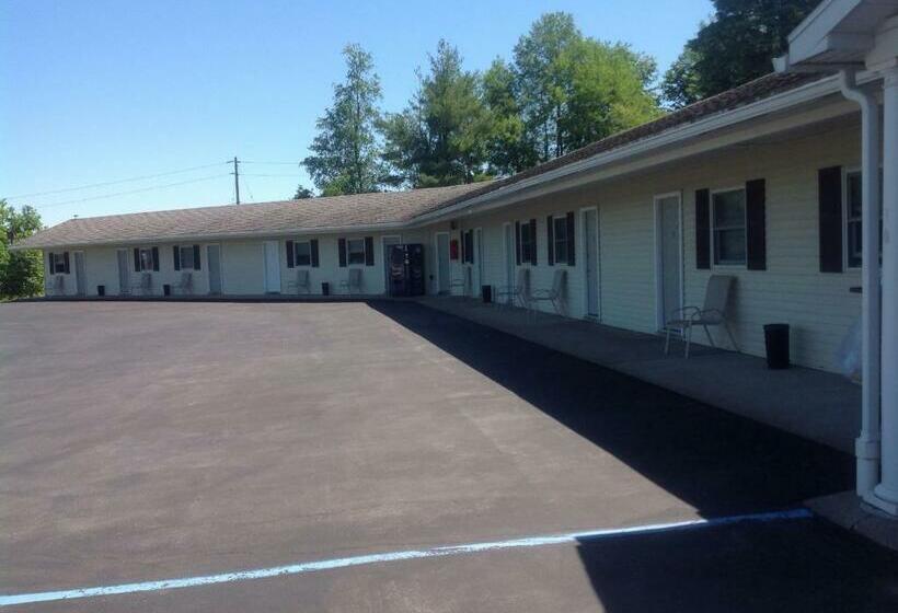 汽车旅馆  Potsdam Inn