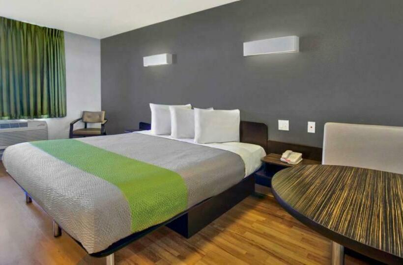 فندق على الطريق Studio 6 Victorville   Apple Valley