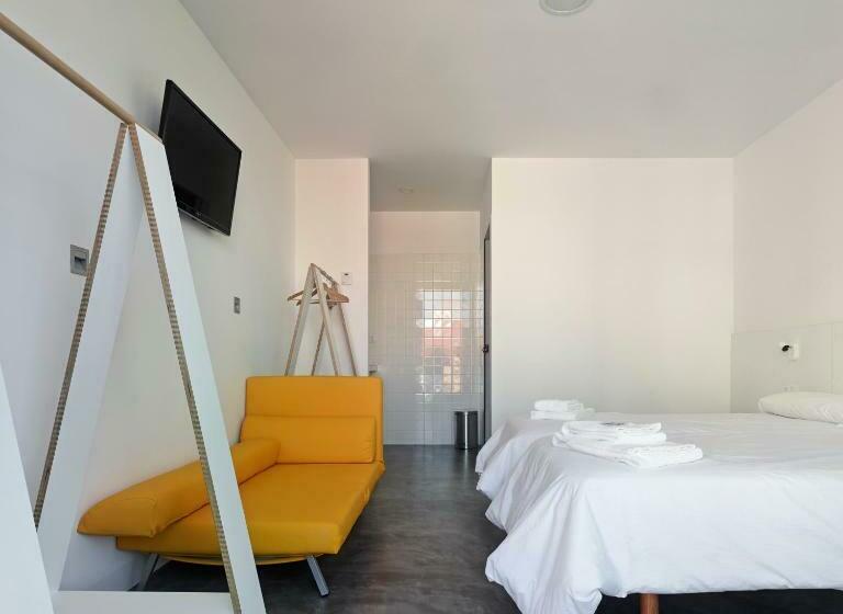 膳宿费 Bela Muxía