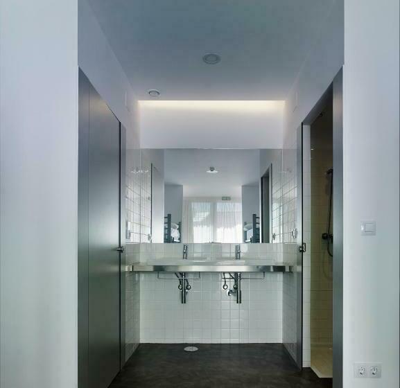 膳宿费 Bela Muxía