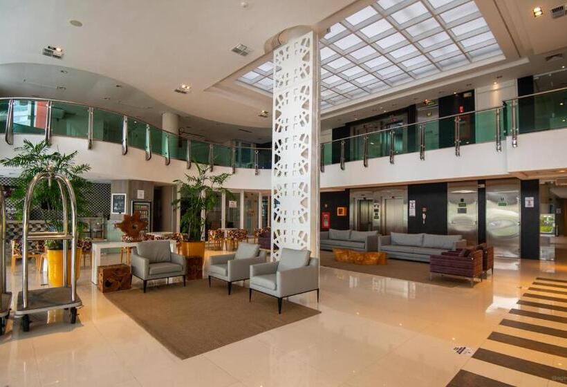 Pool Ilha Da Madeira Resort