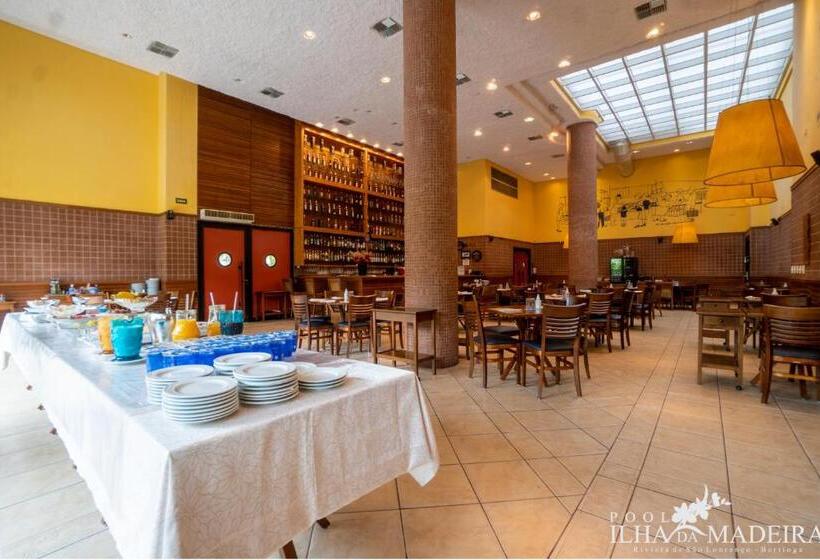 Pool Ilha Da Madeira Resort