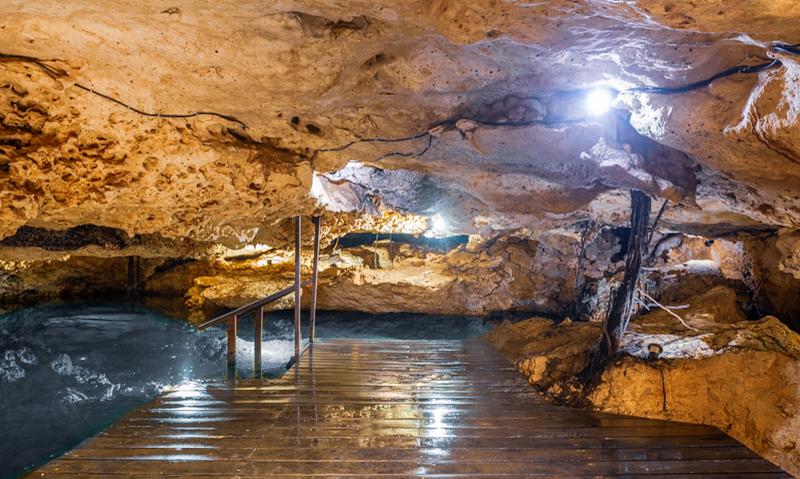 استراحتگاه The Waves Tulum By Bnb Experience