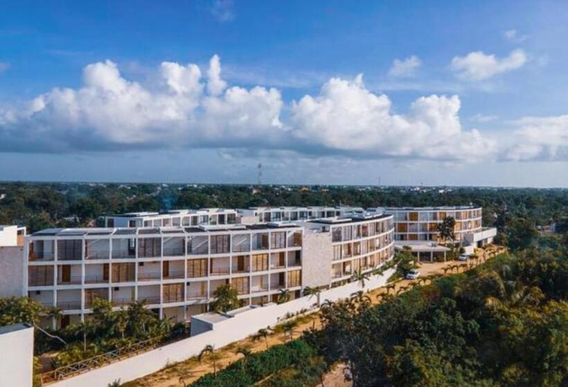 استراحتگاه The Waves Tulum By Bnb Experience