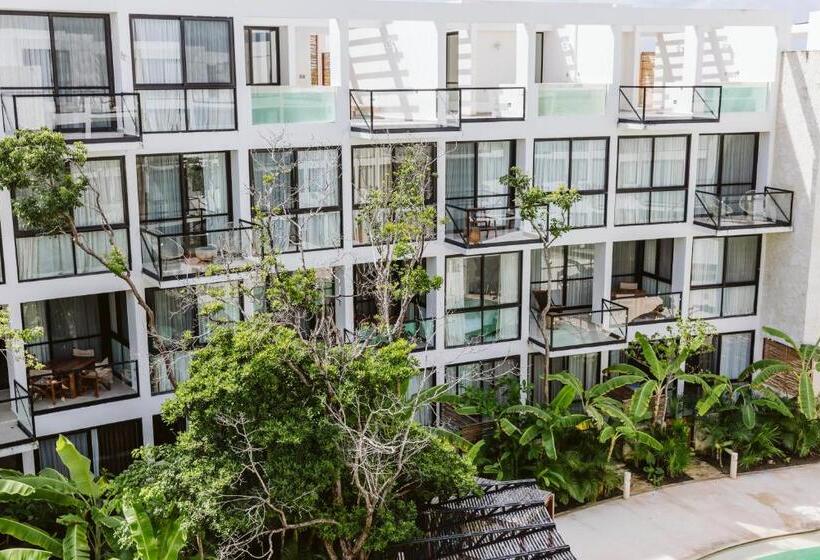 استراحتگاه The Waves Tulum By Bnb Experience