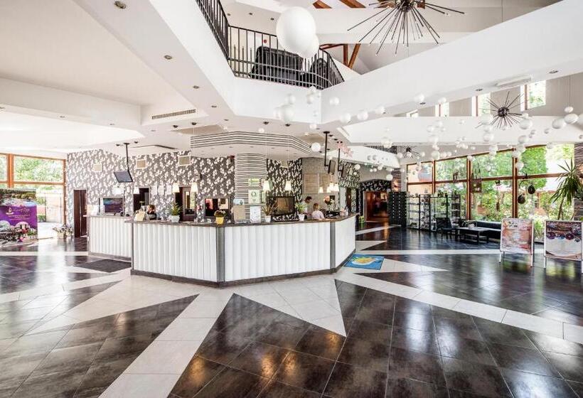 Session Hotel Ráckeve