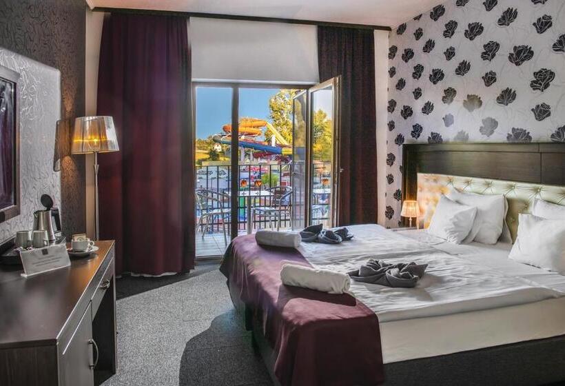 Session Hotel Ráckeve